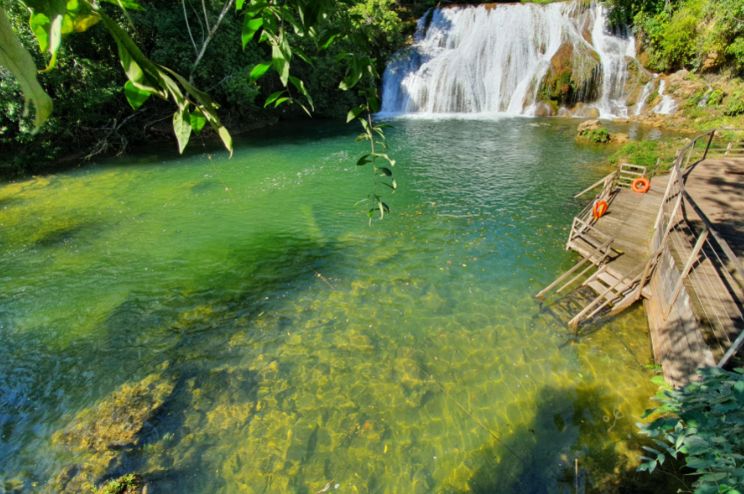 Bonito para adolescentes: viagem divertida em famlia