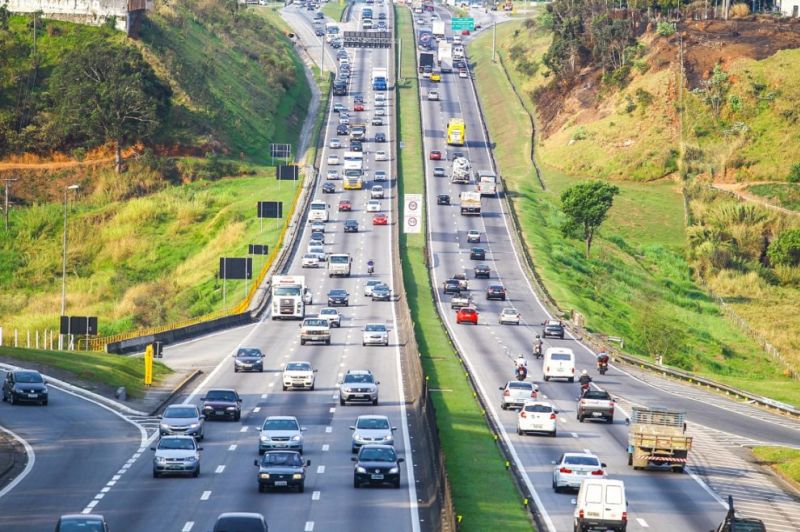 Rodovia Presidente Dutra  Partindo Do RJ