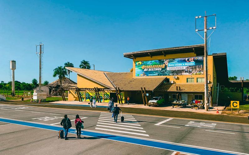 Qual o aeroporto mais prximo de Bonito MS?