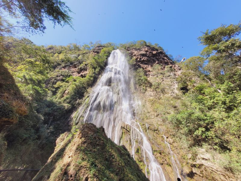 Vista da Cachoeira Boca Da Ona - Acqua Viagens