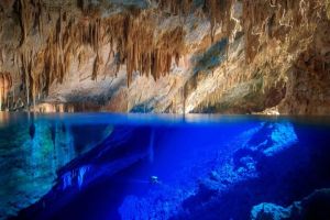 Descubra a geologia de Bonito e suas cavernas calcrias