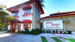 Hotel Bonsai
