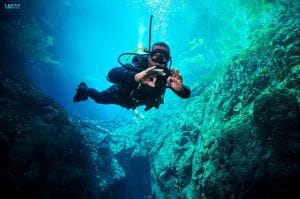 Mergulho na Lagoa Misteriosa Mergulho na Lagoa Misteriosa