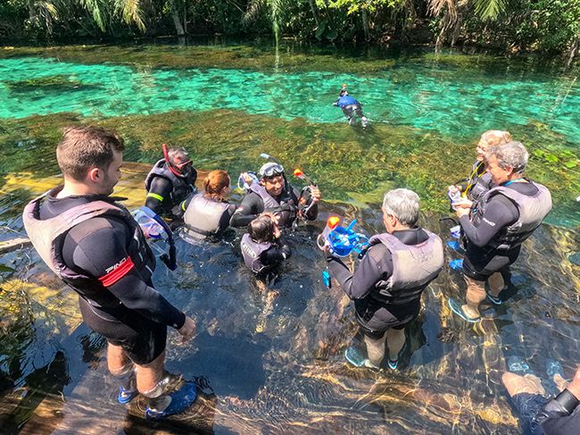 Flutuacao Nascente Azul Bonito Ms Acqua Criancas